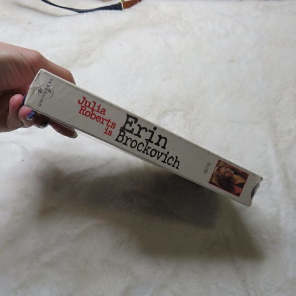 NEW/SEALED VHS‎ TAPE - ERIN BROCKOVICH - JULIA ROBERTS (2000) - Picture 4 of 4